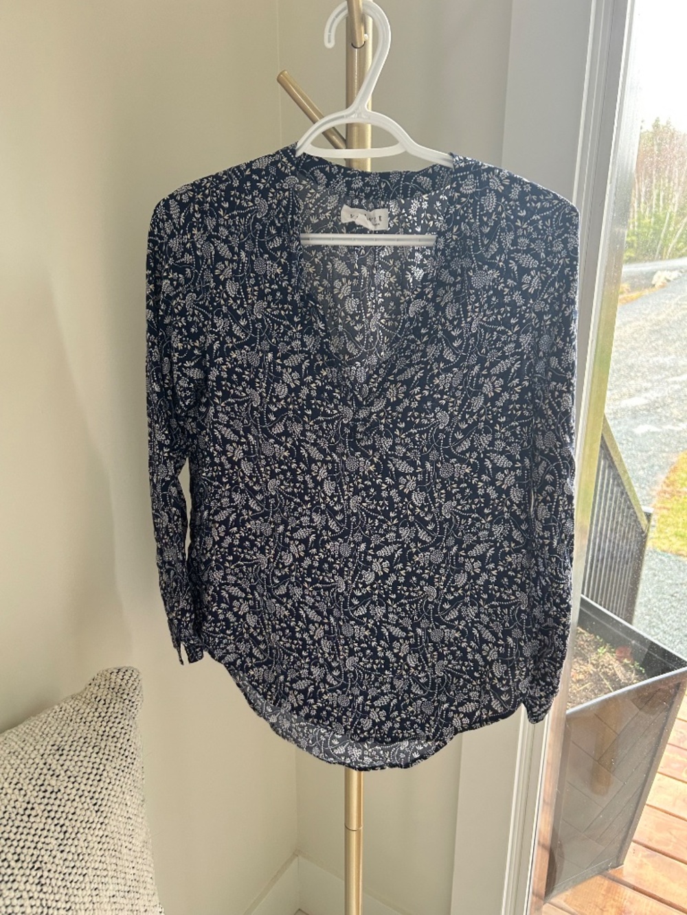 Blouse - Picture 3 of 3